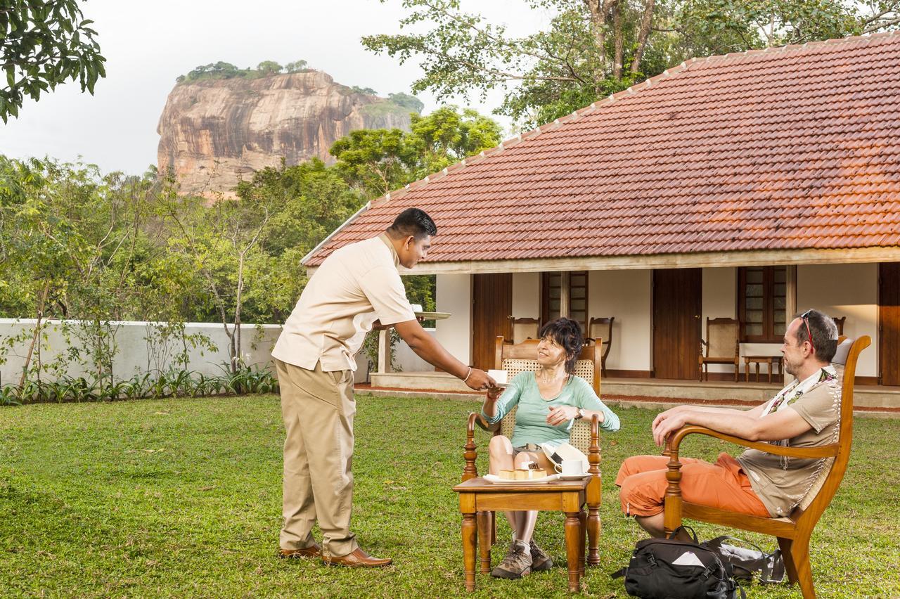 Hotel Ekho Sigiriya Exterior foto